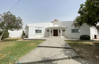 Villa - 4 Bedrooms - 4 Bathrooms for rent in Saar - Northern Governorate