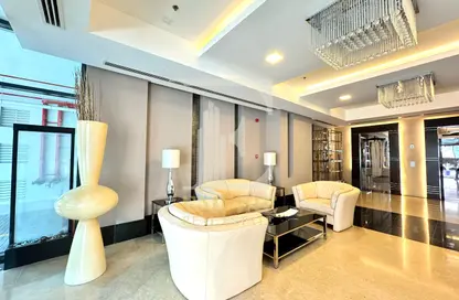 Apartment - 2 Bedrooms - 2 Bathrooms for rent in Seef - Capital Governorate