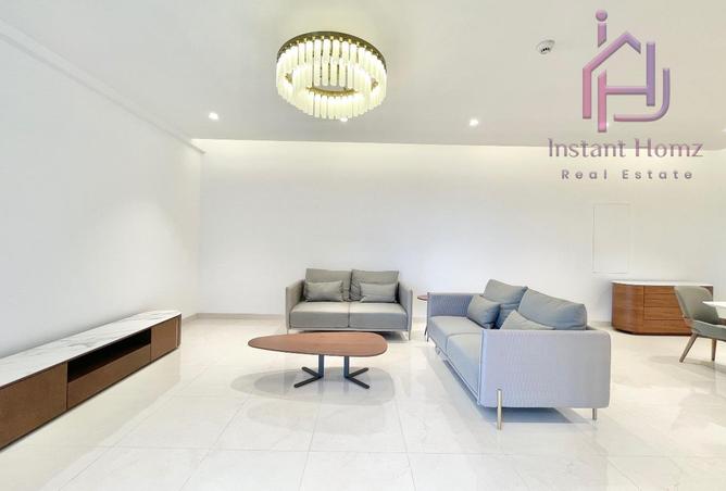 992511 - Property Image 2