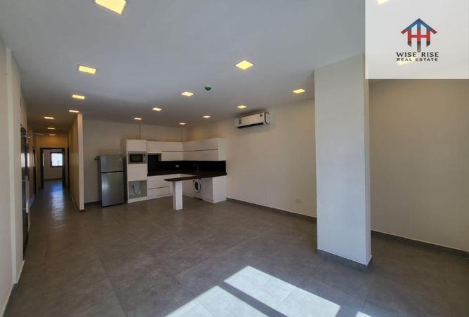 976646 - Property Image 2