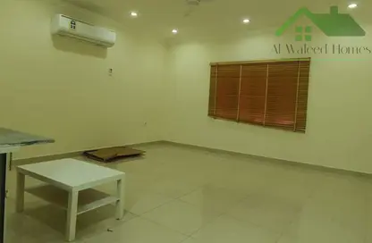 Apartment - Studio - 1 Bathroom for rent in Hidd - Muharraq Governorate