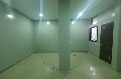 Apartment - Studio - 1 Bathroom for rent in Busaiteen - Muharraq Governorate
