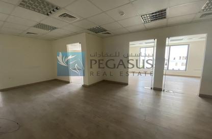 Office Space - Studio - 2 Bathrooms for rent in Seef - Capital Governorate