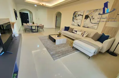 Apartment - 2 Bedrooms - 2 Bathrooms for rent in Manama Souq - Manama - Capital Governorate