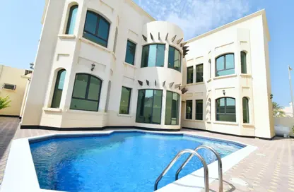 Pool image for: Villa - 4 Bedrooms - 2 Bathrooms for rent in Saar - Northern Governorate, Image 1
