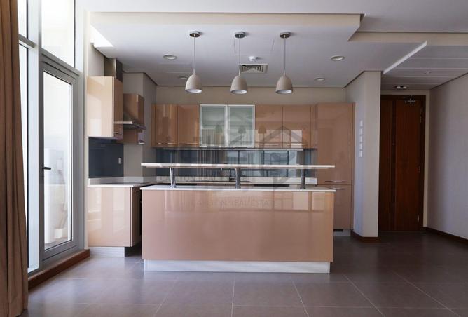911513 - Property Image 3