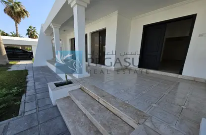 Terrace image for: Villa - 3 Bedrooms - 4 Bathrooms for rent in Janabiya - Northern Governorate, Image 1