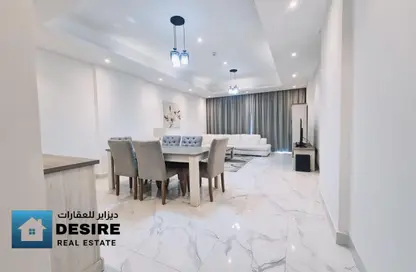 Apartment - 3 Bedrooms - 3 Bathrooms for rent in Al Juffair - Capital Governorate