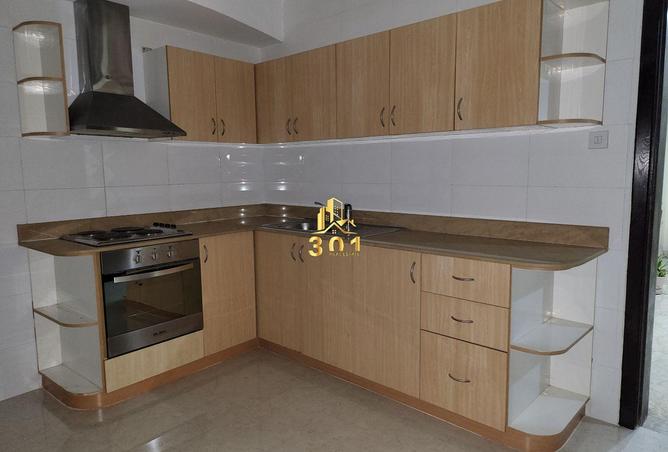 961002 - Property Image 3
