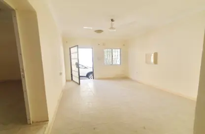 Apartment - 2 Bedrooms - 1 Bathroom for rent in Arad - Muharraq Governorate