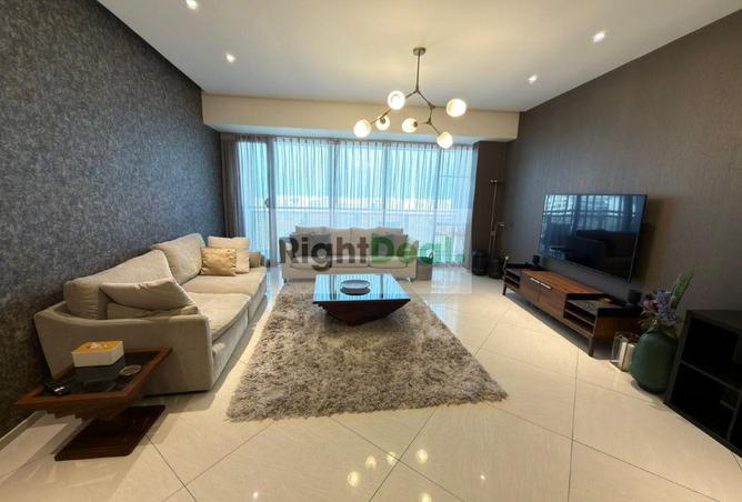 977797 - Property Image 2