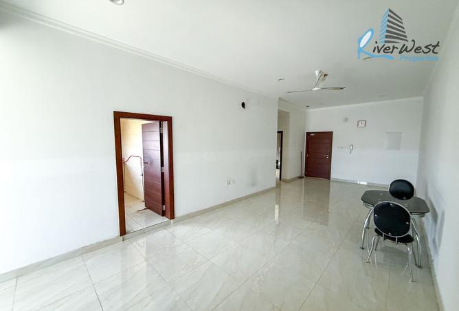 967099 - Property Main Image