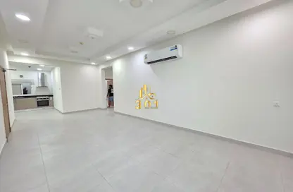 شقة - 3 غرف نوم - 2 حمامات للايجار في سار - المحافظة الشمالية