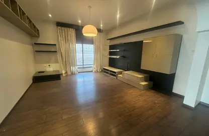 Villa - 5 Bedrooms - 5 Bathrooms for rent in Mahooz - Manama - Capital Governorate