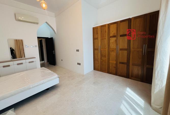 984365 - Property Image 3