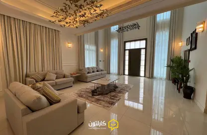 فيلا - 5 غرف نوم - 6 حمامات للبيع في توبلي - المحافظة الوسطى