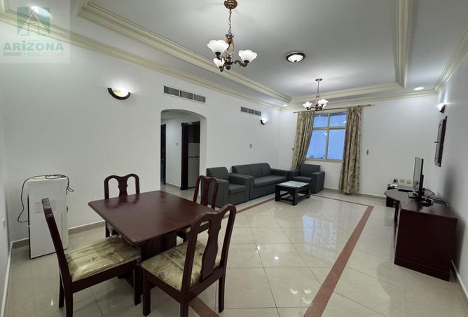 963781 - Property Image 3