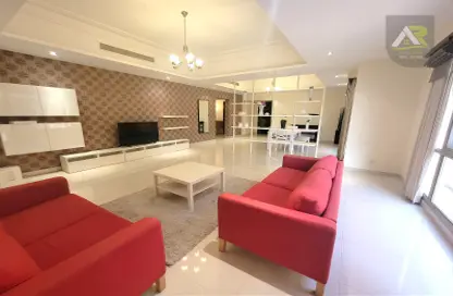 شقة - 3 غرف نوم - 4 حمامات للايجار في الماحوز - المنامة - محافظة العاصمة