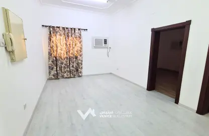 Apartment - 2 Bedrooms - 1 Bathroom for rent in Budaiya - Northern Governorate