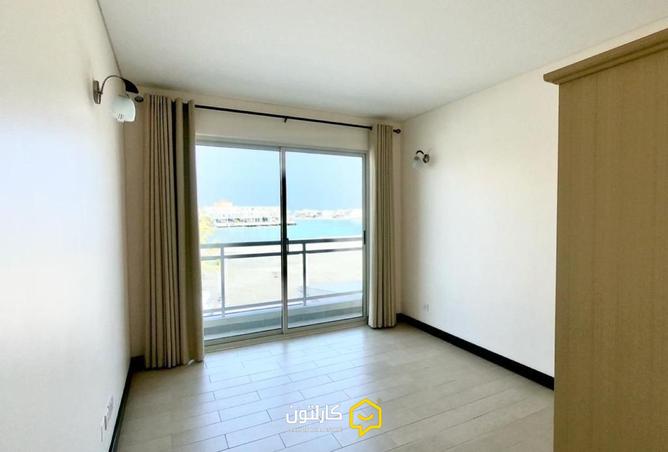 975356 - Property Image 2