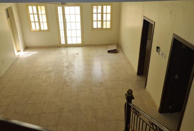 977623 - Property Image 2