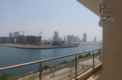 Apartment - 2 Bedrooms - 3 Bathrooms for rent in Reef Island - Capital Governorate