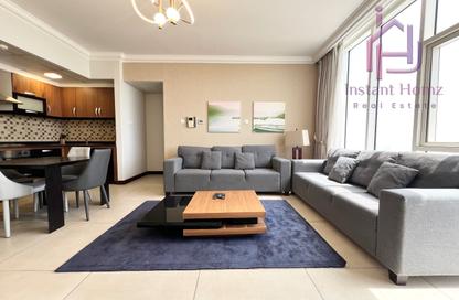 Apartment - 2 Bedrooms - 2 Bathrooms for rent in Al Juffair - Capital Governorate