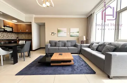 Apartment - 2 Bedrooms - 2 Bathrooms for rent in Al Juffair - Capital Governorate