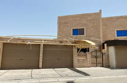 Outdoor Building image for: Villa - 4 Bedrooms - 3 Bathrooms for sale in Jurdab - Central Governorate, Image 1