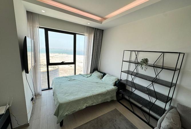 951853 - Property Image 2