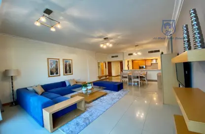 Apartment - 2 Bedrooms - 3 Bathrooms for rent in Al Juffair - Capital Governorate