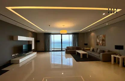 Apartment - 3 Bedrooms - 4 Bathrooms for rent in Um Al Hasam - Manama - Capital Governorate