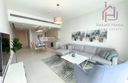 Apartment - 1 Bedroom - 2 Bathrooms for rent in Reef Island - Capital Governorate