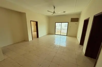 Apartment - 2 Bedrooms - 2 Bathrooms for rent in Riffa - Southern Governorate