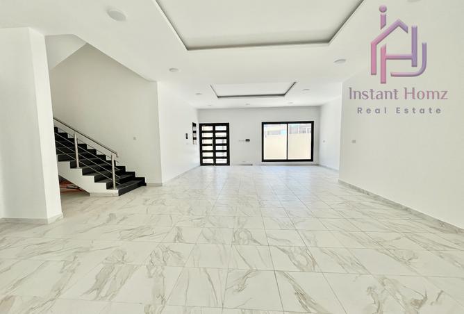 954470 - Property Image 2