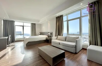 Apartment - Studio - 1 Bathroom for rent in Sanabis - Manama - Capital Governorate