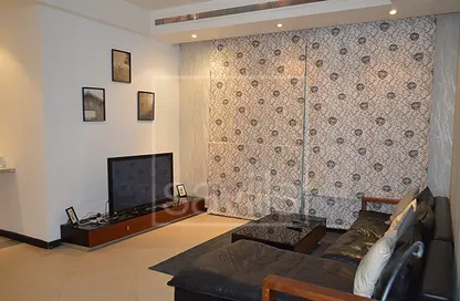 Apartment - 1 Bedroom - 1 Bathroom for rent in Al Juffair - Capital Governorate