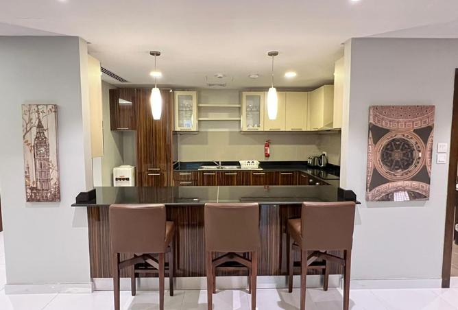 955300 - Property Image 3