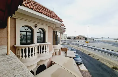 Villa - 5 Bedrooms - 6 Bathrooms for rent in Hidd - Muharraq Governorate