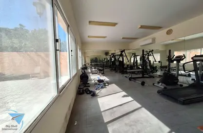 Apartment - 2 Bedrooms - 2 Bathrooms for rent in Al Juffair - Capital Governorate