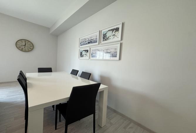 962344 - Property Image 2
