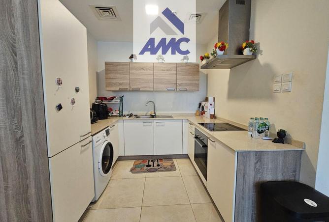 952645 - Property Image 3