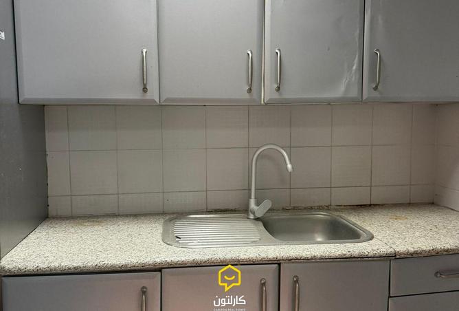 984832 - Property Image 3