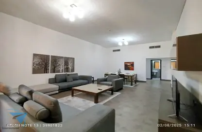 Apartment - 2 Bedrooms - 3 Bathrooms for rent in Al Juffair - Capital Governorate