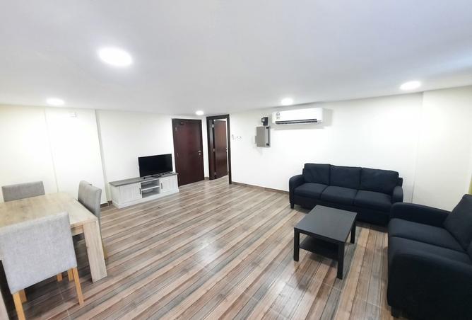 971684 - Property Image 2