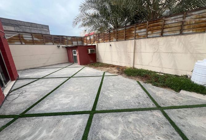 978238 - Property Image 2