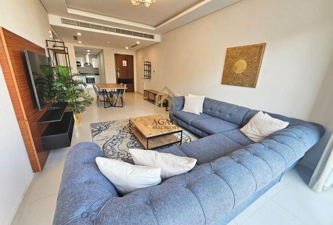 988975 - Property Main Image