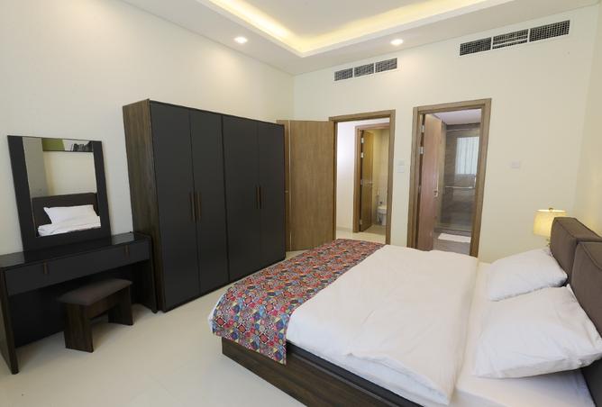 Apartment - 1 Bedroom - 2 Bathrooms for rent in Al Juffair - Capital Governorate