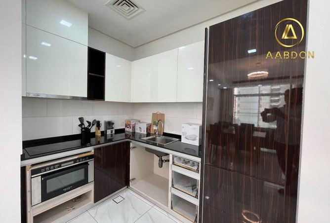 989450 - Property Image 3