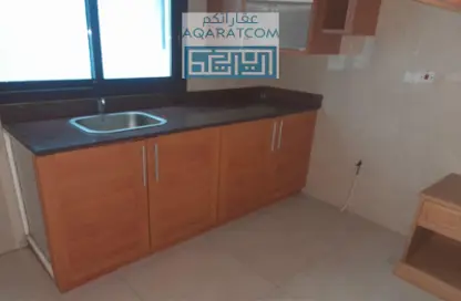 Kitchen image for: Apartment - 2 Bedrooms - 1 Bathroom for rent in Riffa Al Sharqi - Riffa - Southern Governorate, Image 1